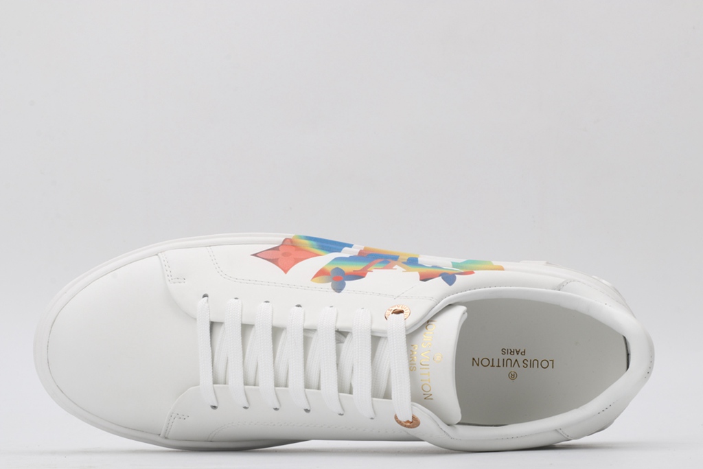 L*V SNEAKER